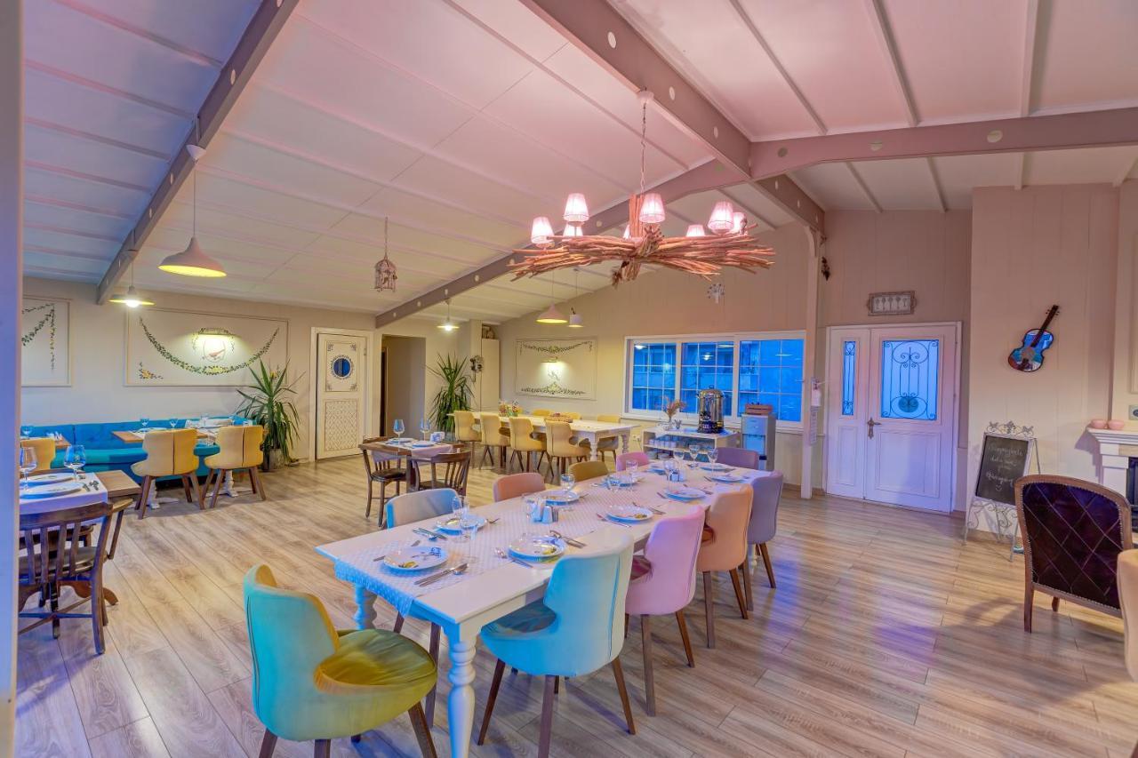 Gurel Garden House Motel Кючуккую Екстериор снимка