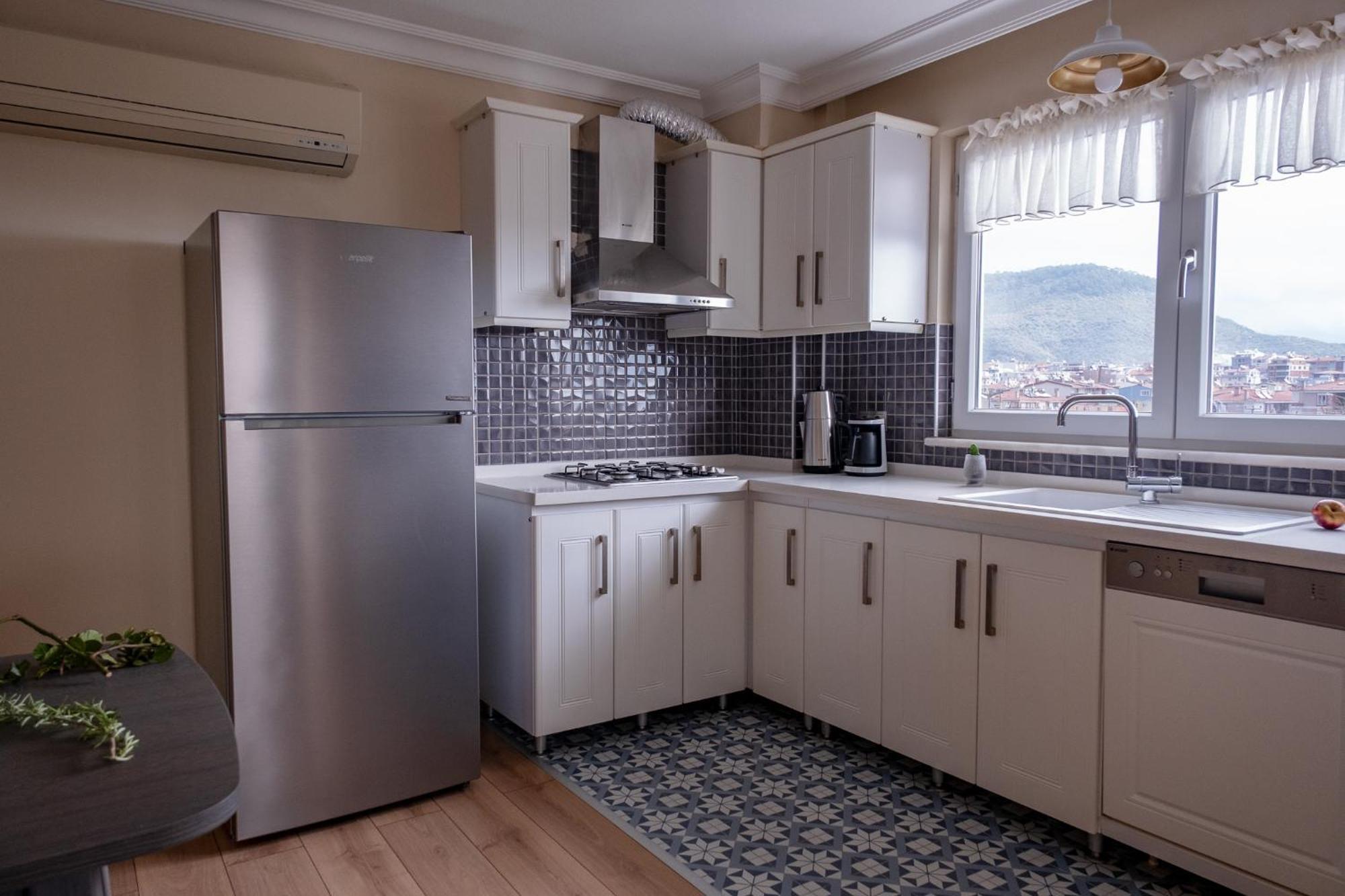 Gurel Garden House Motel Кючуккую Екстериор снимка